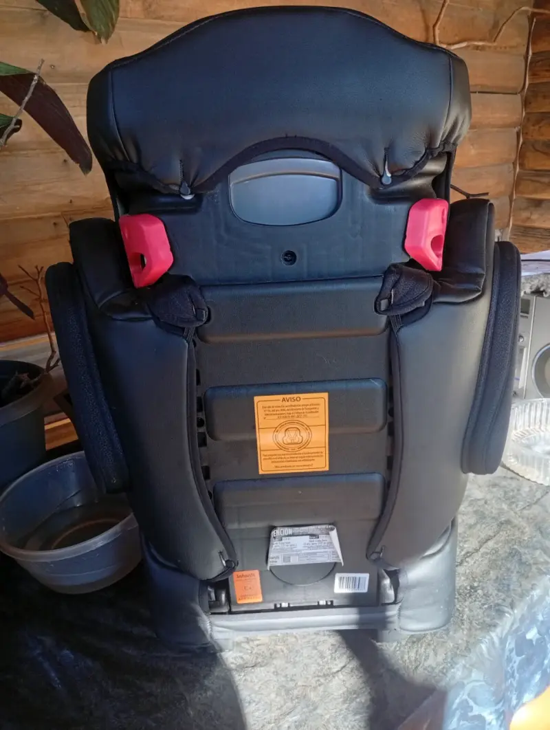 Silla de Auto Infanti Premium Isofix Negra - 2