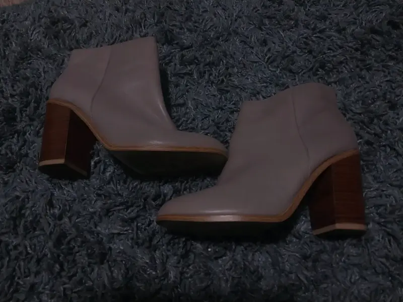 Botines de cuero negro con hebillas - 2