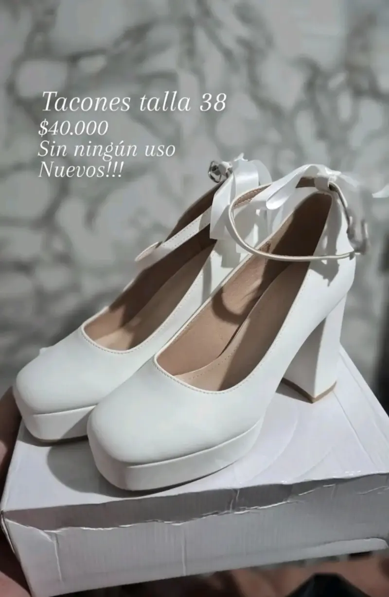 Tacones blancos nuevos talla 38