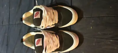 Zapatillas Vans negras clásicas - miniatura 1
