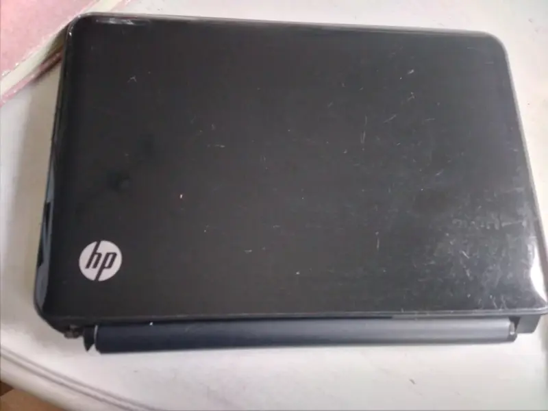 Notebook HP Mini con Windows 7 - 4