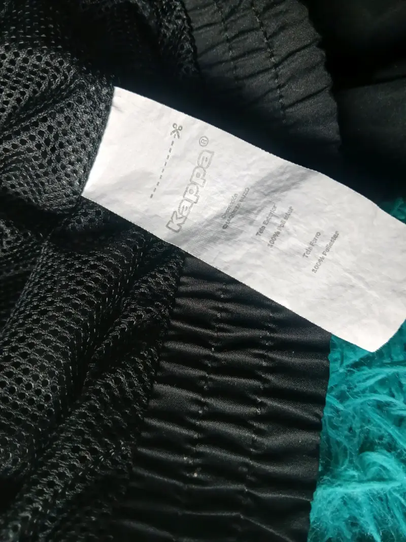 Chaqueta deportiva negra Kappa talla L - 3
