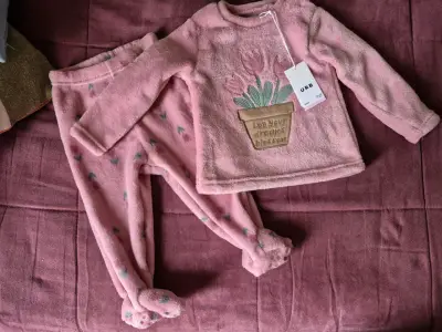 Conjunto pijama de polar para bebé URB rosa - miniatura 1