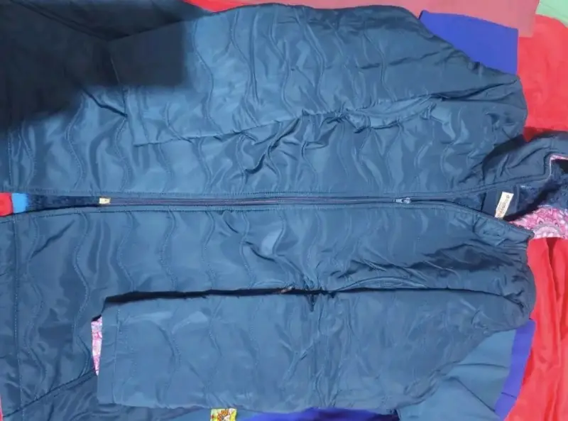 Delantal médico azul con diseño de El Principito - 2