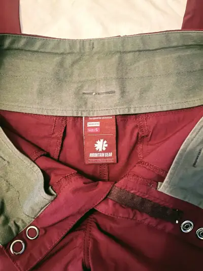 Pantalón outdoor burdeo Mountain Gear para mujer - miniatura 3