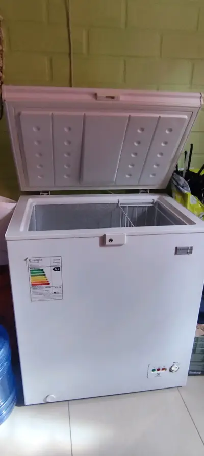Freezer horizontal Electrolux 142 litros - miniatura 2