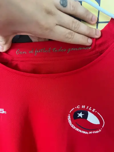 Camiseta Roja Selección Chilena Brooks - miniatura 3