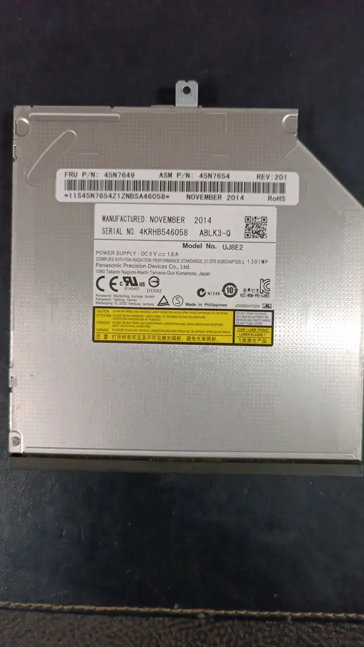 Unidad óptica Panasonic UJ8E2 para computadoras