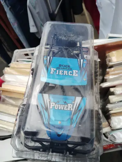 Camión de Juguete Rock Crawler Fierce Azul - miniatura 3