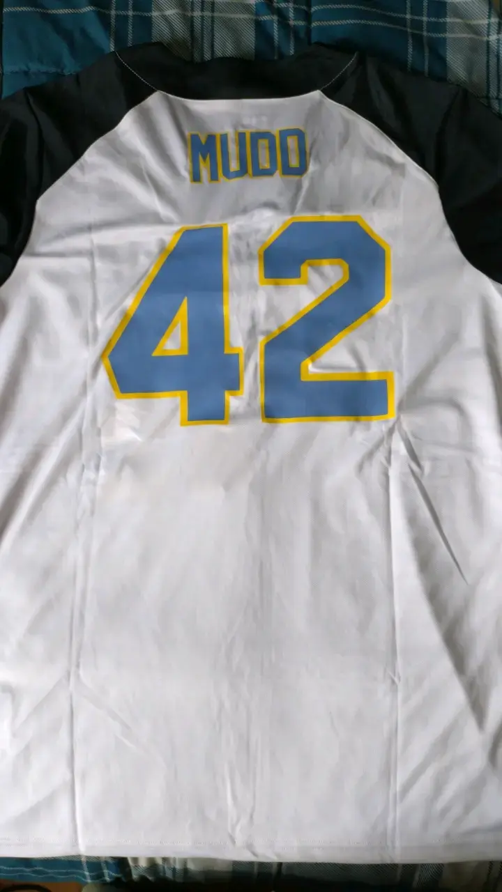 Camiseta deportiva Under Armour Riptide 42 - 4