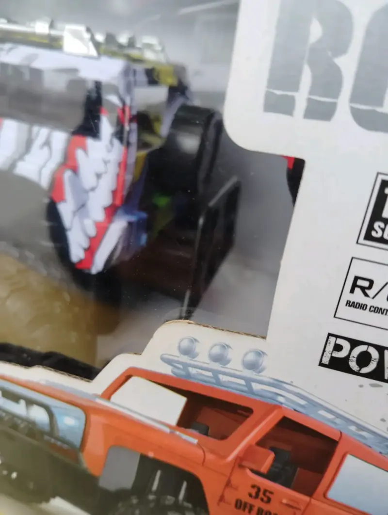 Camioneta RC Off-Road 4x4 a Control Remoto - 3