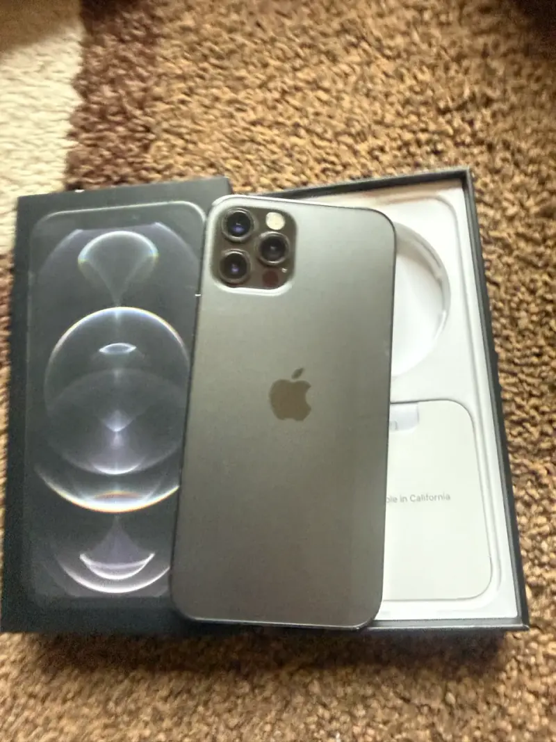 iPhone 12 Pro - 2
