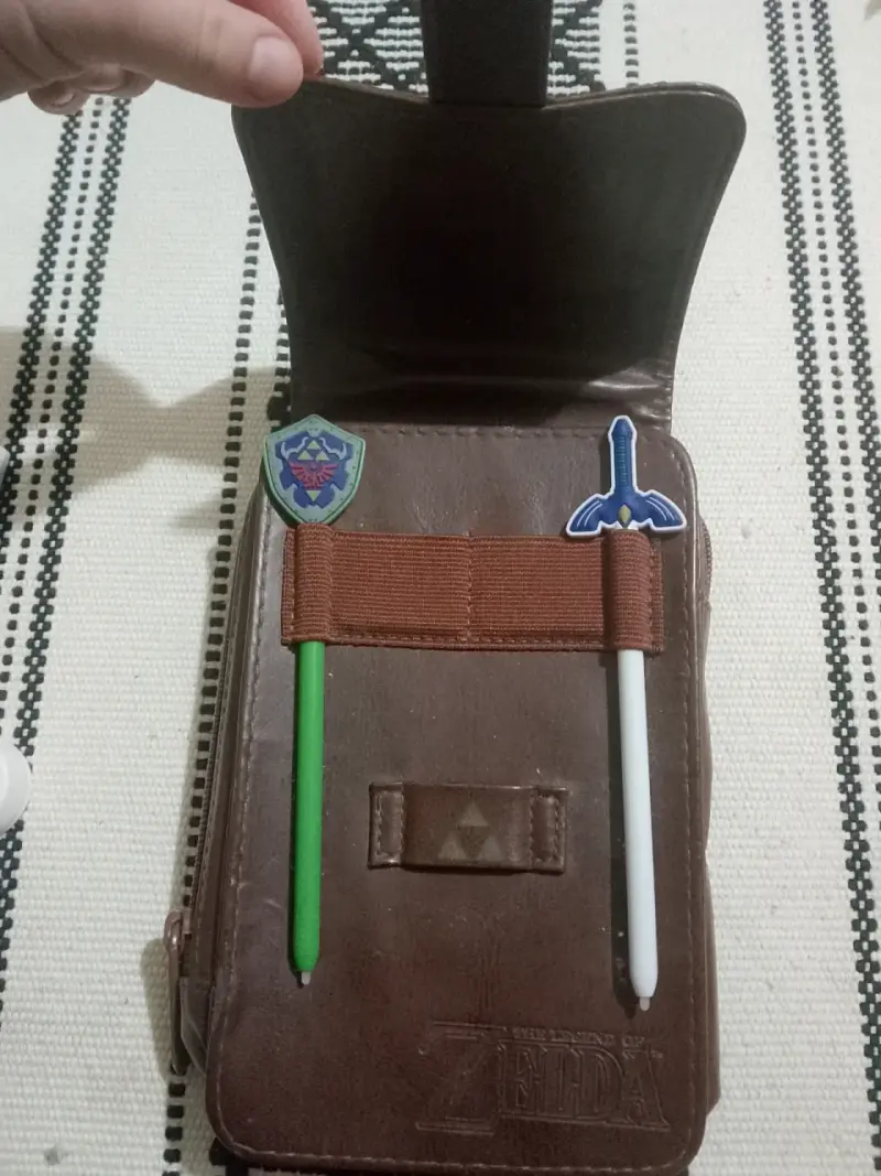 Nintendo 2DS con juego Zelda Ocarina of Time - 5