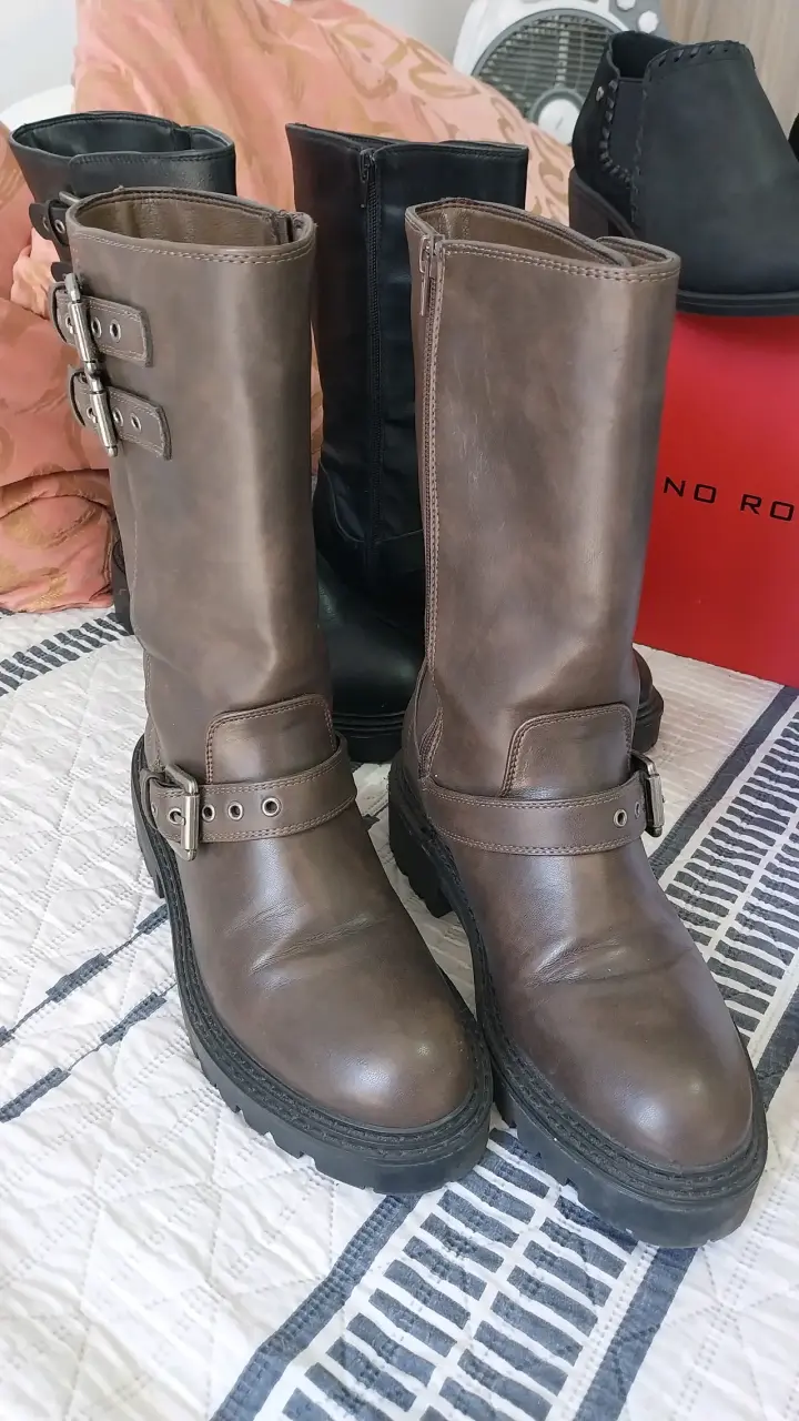 Botas de cuero con hebillas para mujer - 3