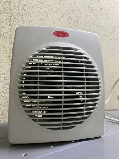 Termoventilador Garrity NF20A con Termostato - miniatura 2