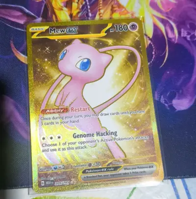Carta Pokémon Mew ex 205/165 Holofoil - miniatura 1