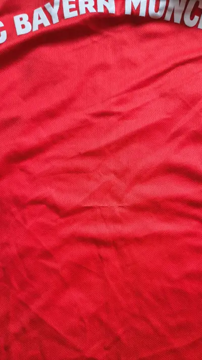 Camiseta Adidas FC Bayern Munich Roja - miniatura 2