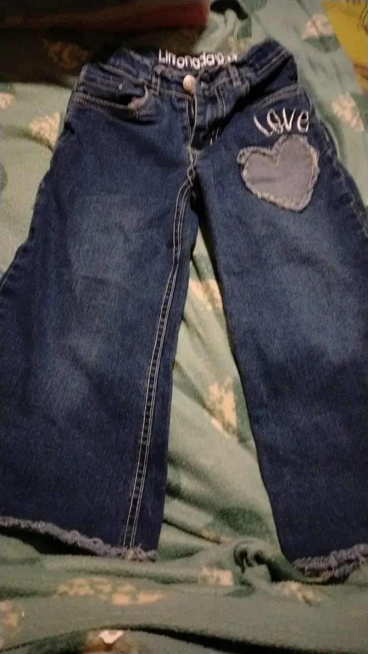 Jeans de niña Limonada con diseño de corazón - 1