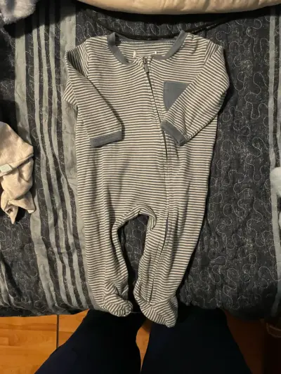 Conjunto de ropa para bebé con diseños divertidos - miniatura 7