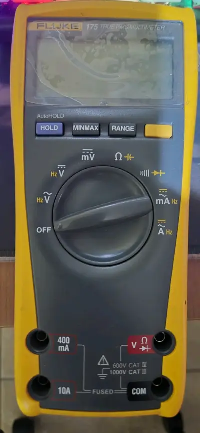 Multímetro Digital Fluke 175 True RMS - miniatura 2