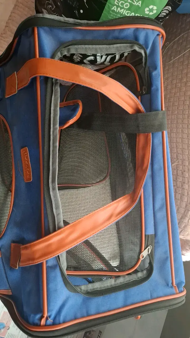 Transportadora de mascotas azul y naranja - 3