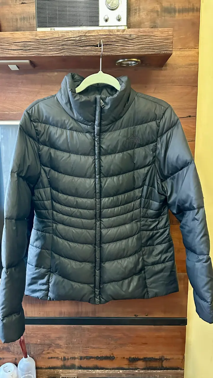 Chaqueta acolchada negra The North Face para mujer - 1