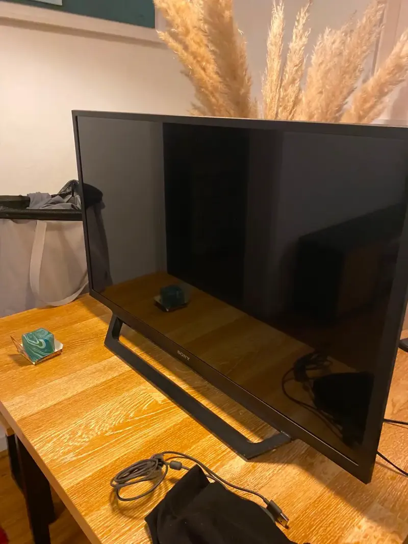 Televisor Sony 32 pulgadas modelo KDL-32W605D - 1