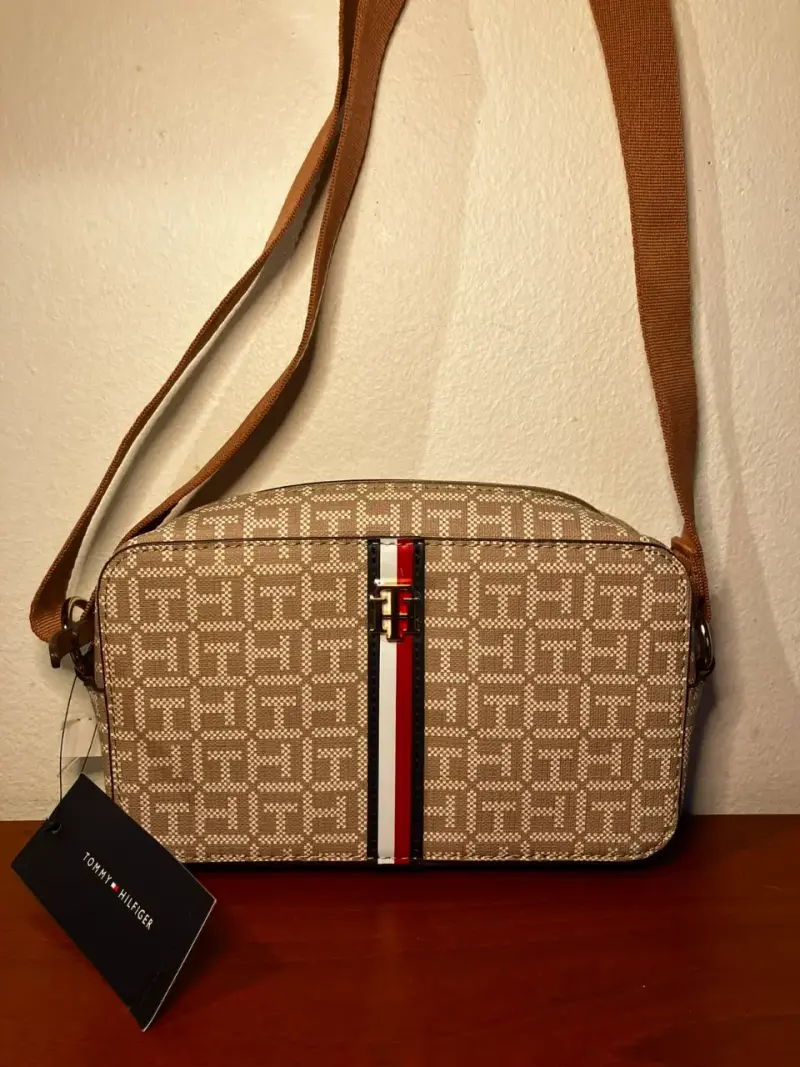 Cartera Tommy Hilfiger Crossbody Monogram - 4