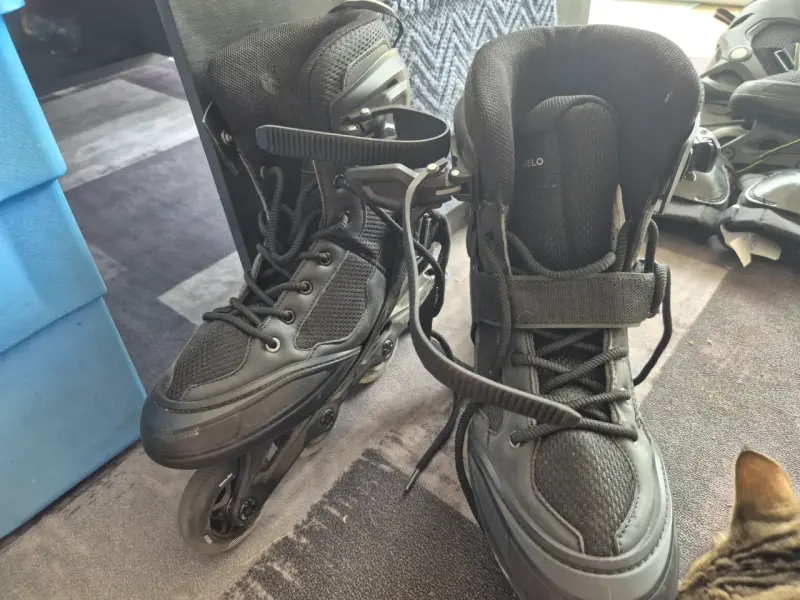 Patines en línea negros para adultos