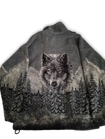 Chaqueta polar con diseño de lobo y bosque - miniatura 1