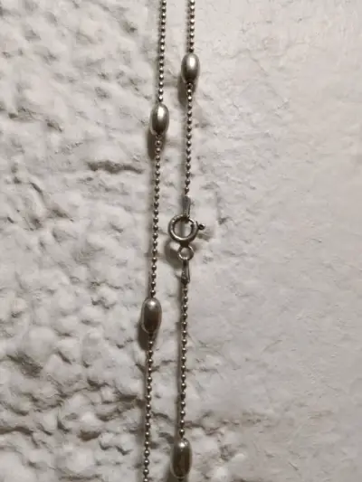 Collar de plata con diseño de esferas 45cm - miniatura 1