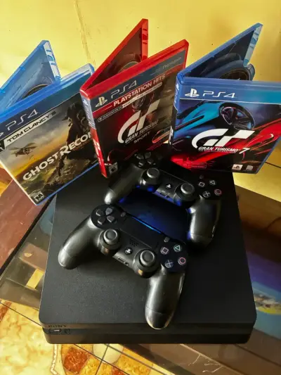 Consola PS4 slim 1tb 2 mandos 3 juegos - miniatura 1