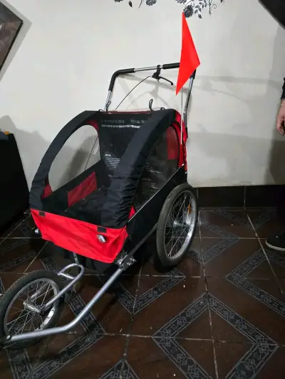 Carrito de Pase Caminata/Bicicleta Rojo y Negro - miniatura 2