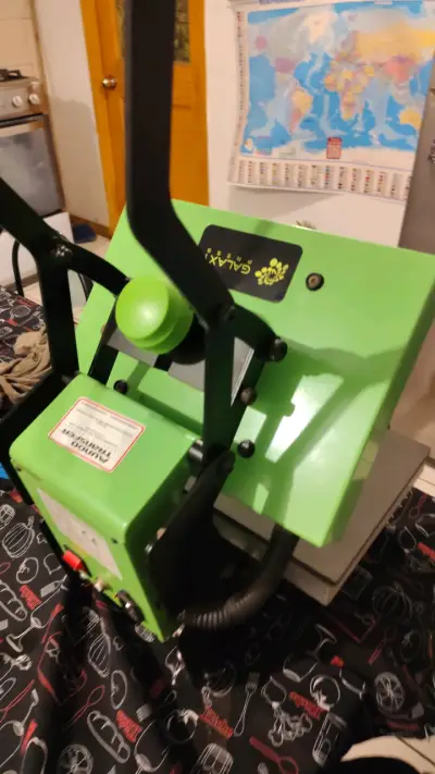 Prensa térmica Galaxy Hobby Press Pro 65-802 verde - miniatura 1