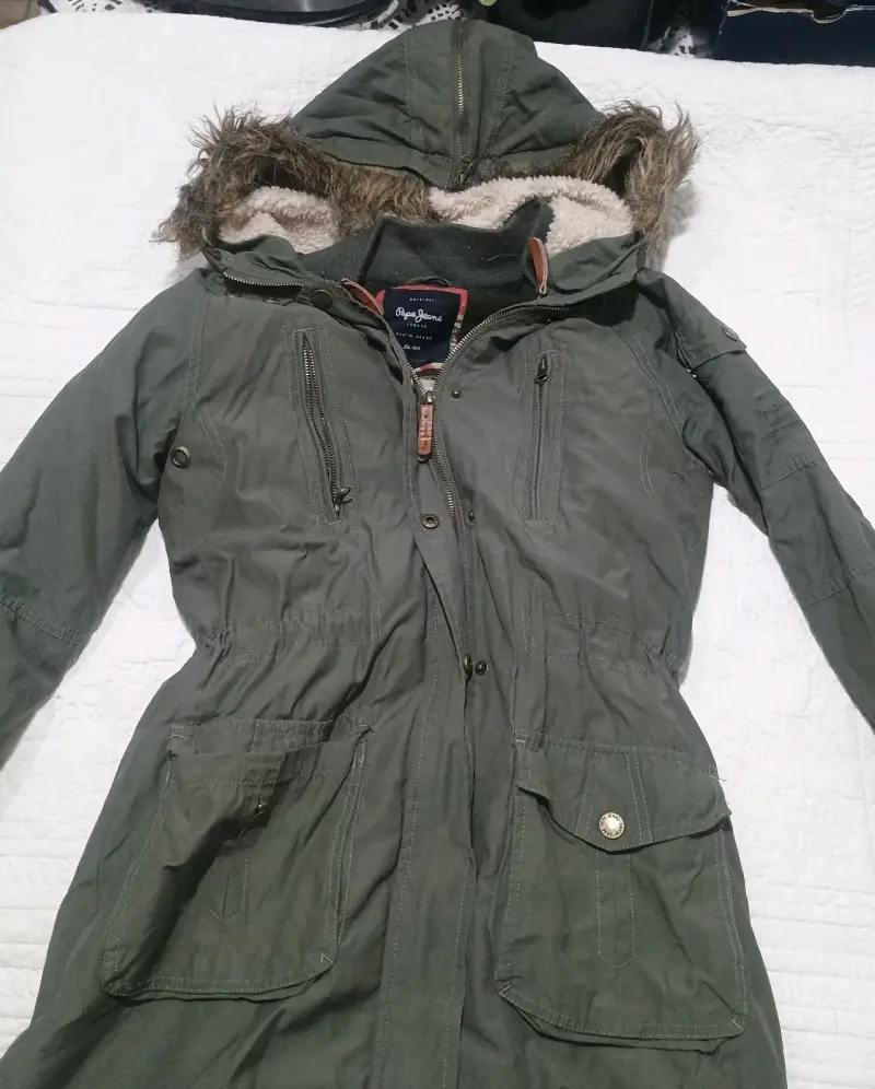 Parka verde con capucha Pepe Jeans para mujer