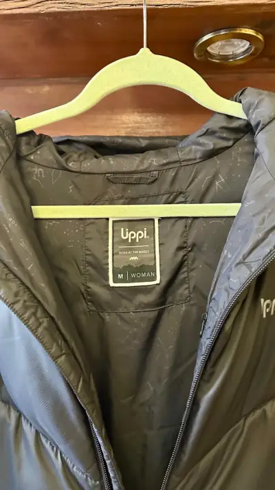 Parka de Mujer Negra Lippi con Capucha - miniatura 3
