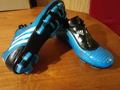 Zapatillas de fútbol Adidas azules para hombre - miniatura 4