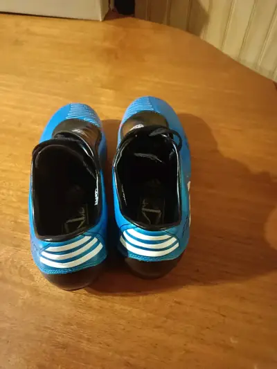 Zapatillas de fútbol Adidas azules para hombre - miniatura 5