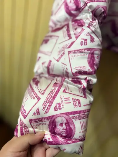 Chaqueta estampado billetes SHEIN — Talla M-L - miniatura 3