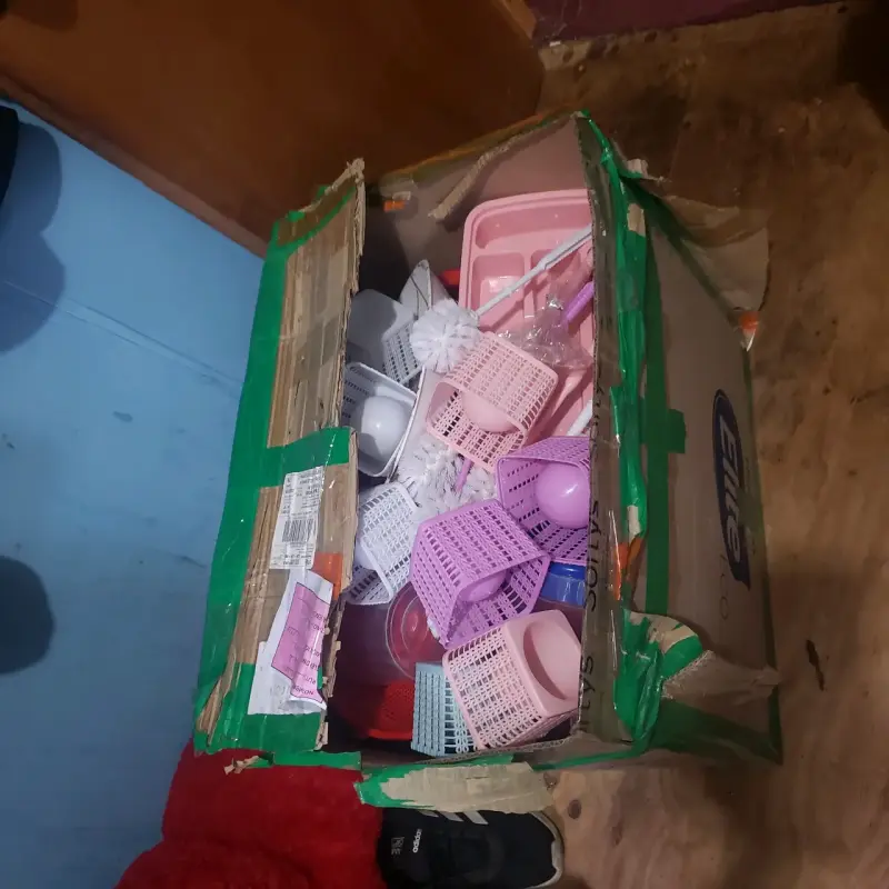 Set de escobillas para baño y articulos de casa - 5