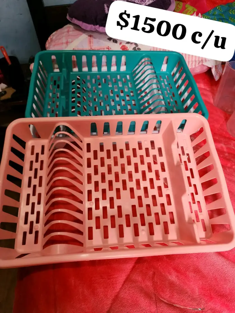 Set de escobillas para baño y articulos de casa - 6