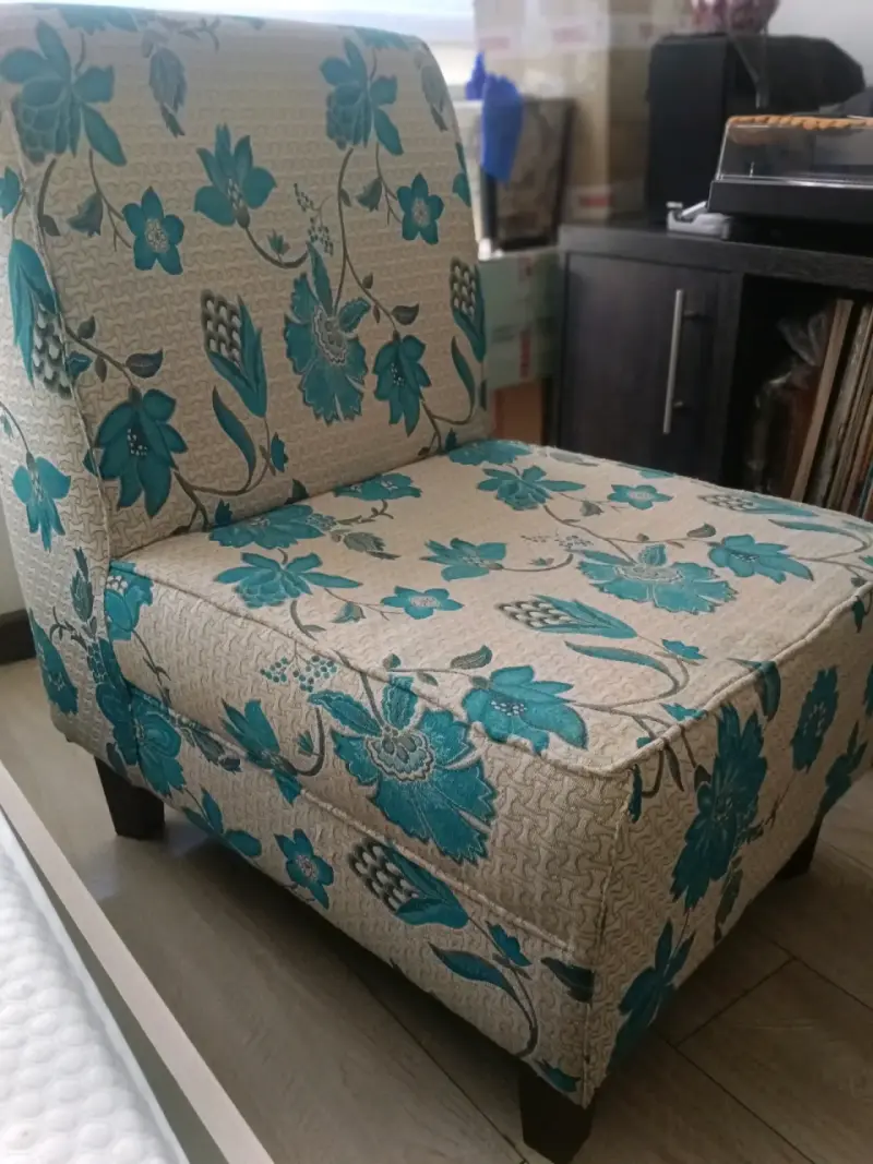 Sillón individual con diseño floral azul - 2