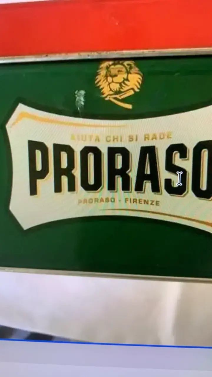 Lata Proraso Pre-Barba Miracolo coleccionable - 3