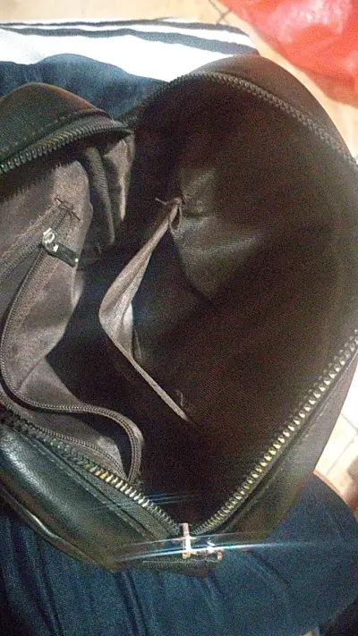 Bolso luis vuitton negro - miniatura 5