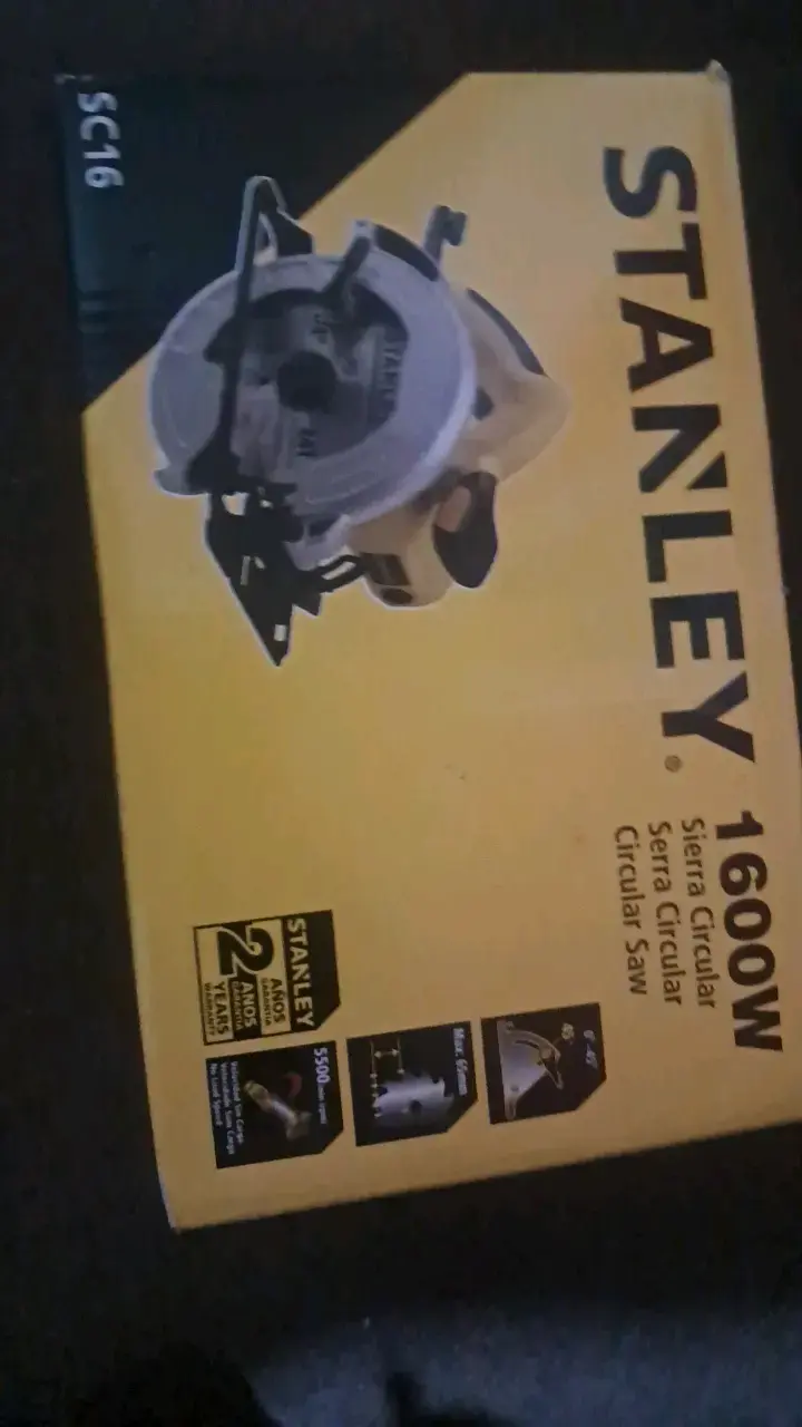 Sierra Circular Stanley 1600W SC16 - 2