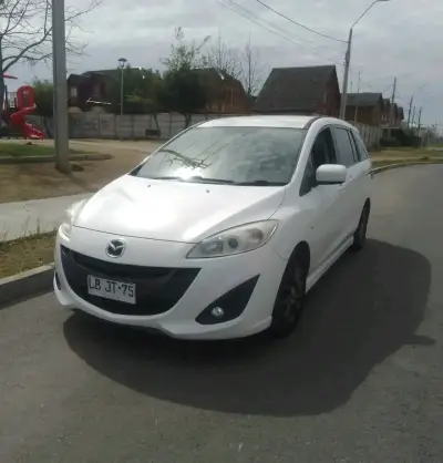 Mazda Premacy 2014 en buen estado - miniatura 1