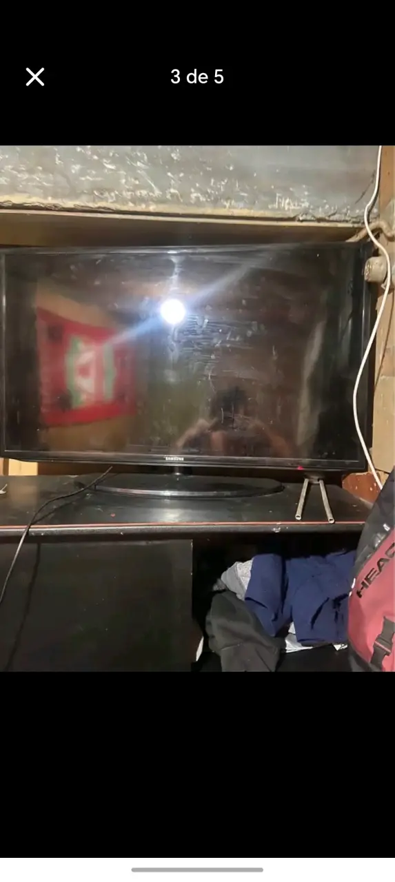 Televisor Samsung de 32 pulgadas en buen estado - 2
