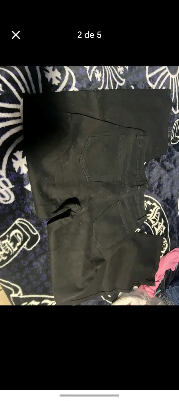 Pantalones negros acampanados para mujer - 2