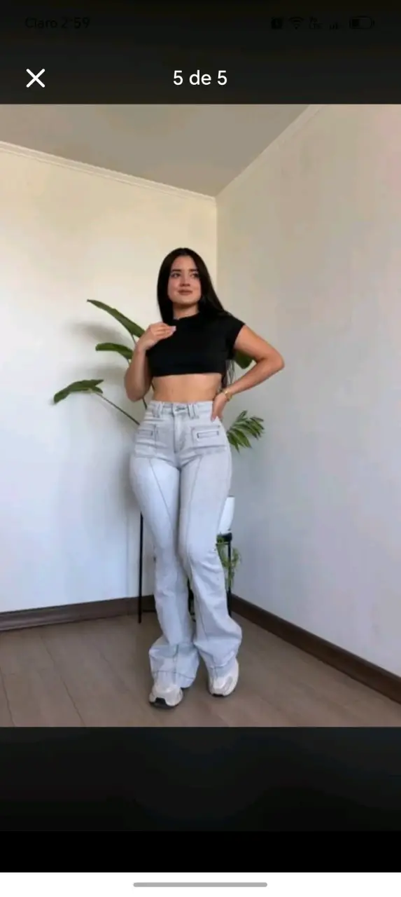 Pantalones negros acampanados para mujer - 5