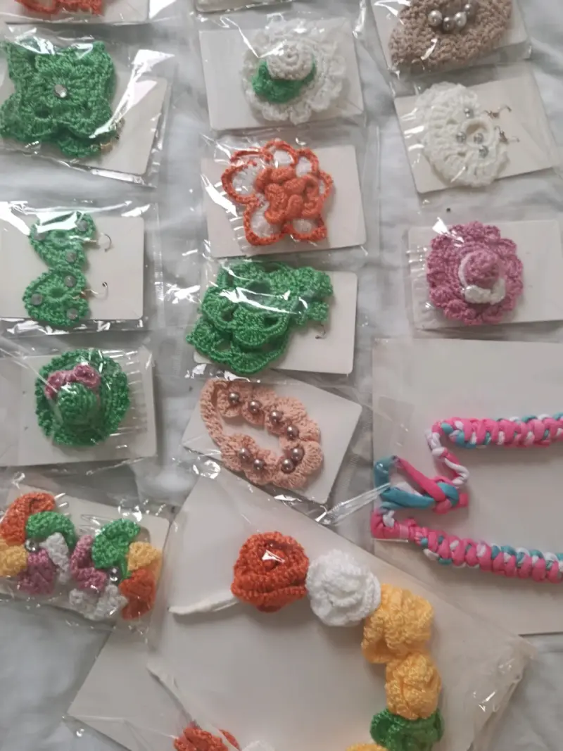Set de Accesorios de Crochet Hechos a Mano - 3